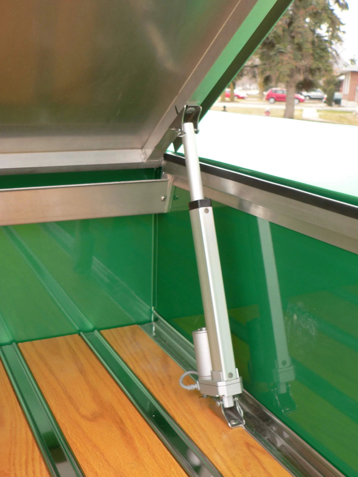 HARD TOP TONNEAU COVER 1939-47 DODGE STEPSIDE SHORT BED