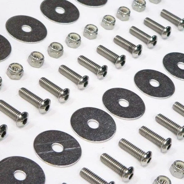REAR FENDER BOLT KIT